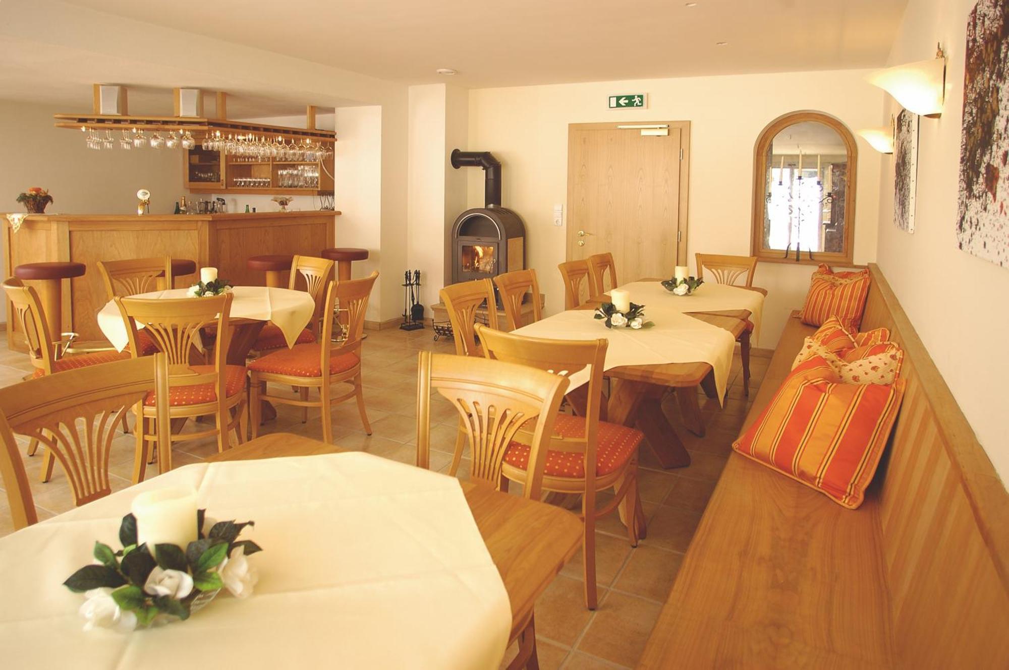 سول Bed & Breakfast Landhaus Strasser المظهر الخارجي الصورة