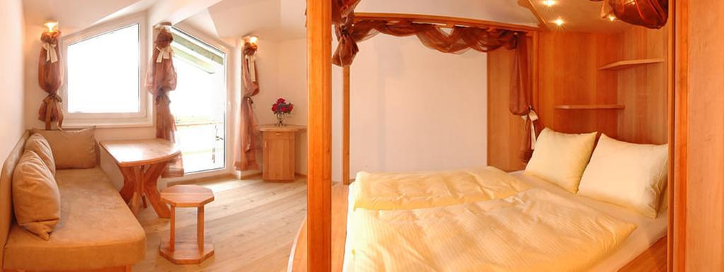 سول Bed & Breakfast Landhaus Strasser المظهر الخارجي الصورة