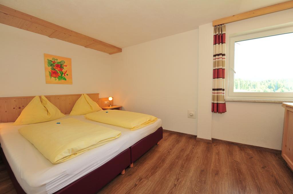 سول Bed & Breakfast Landhaus Strasser المظهر الخارجي الصورة