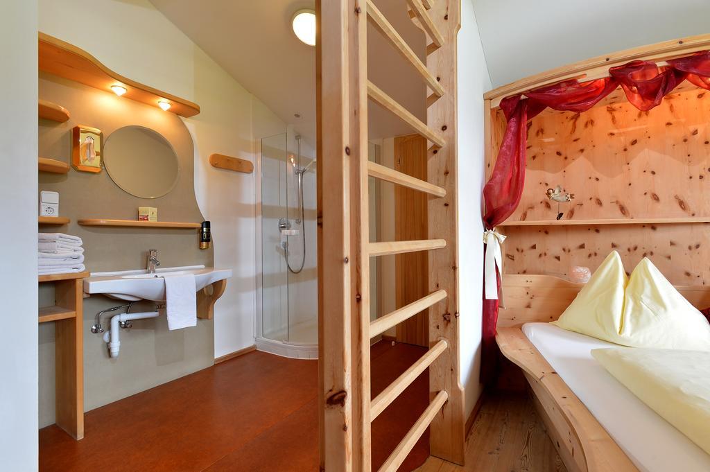 سول Bed & Breakfast Landhaus Strasser المظهر الخارجي الصورة