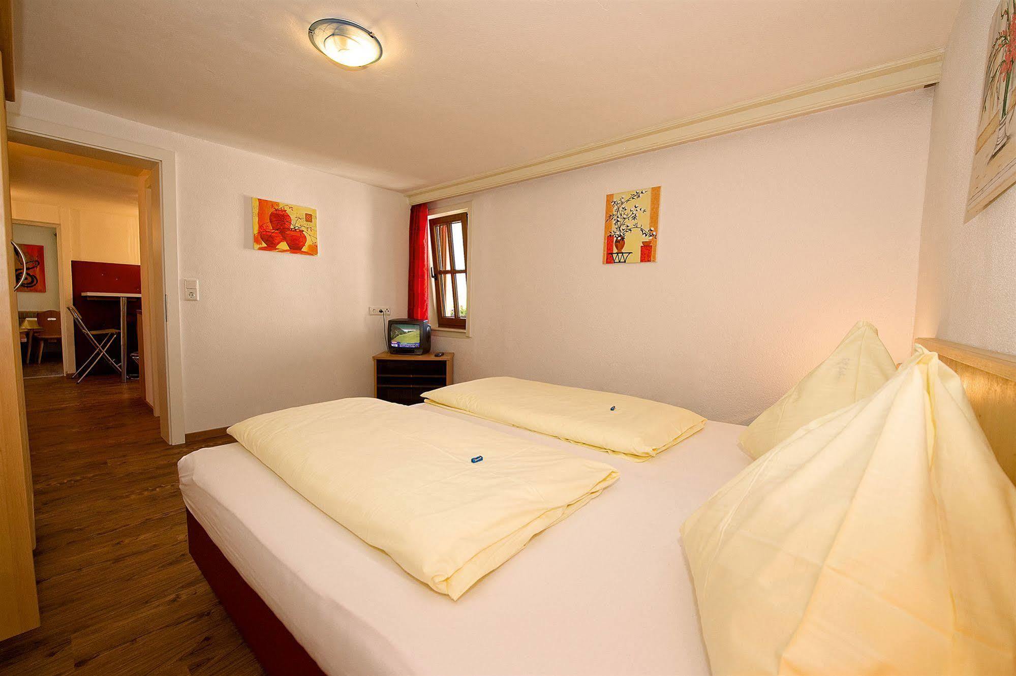 سول Bed & Breakfast Landhaus Strasser المظهر الخارجي الصورة