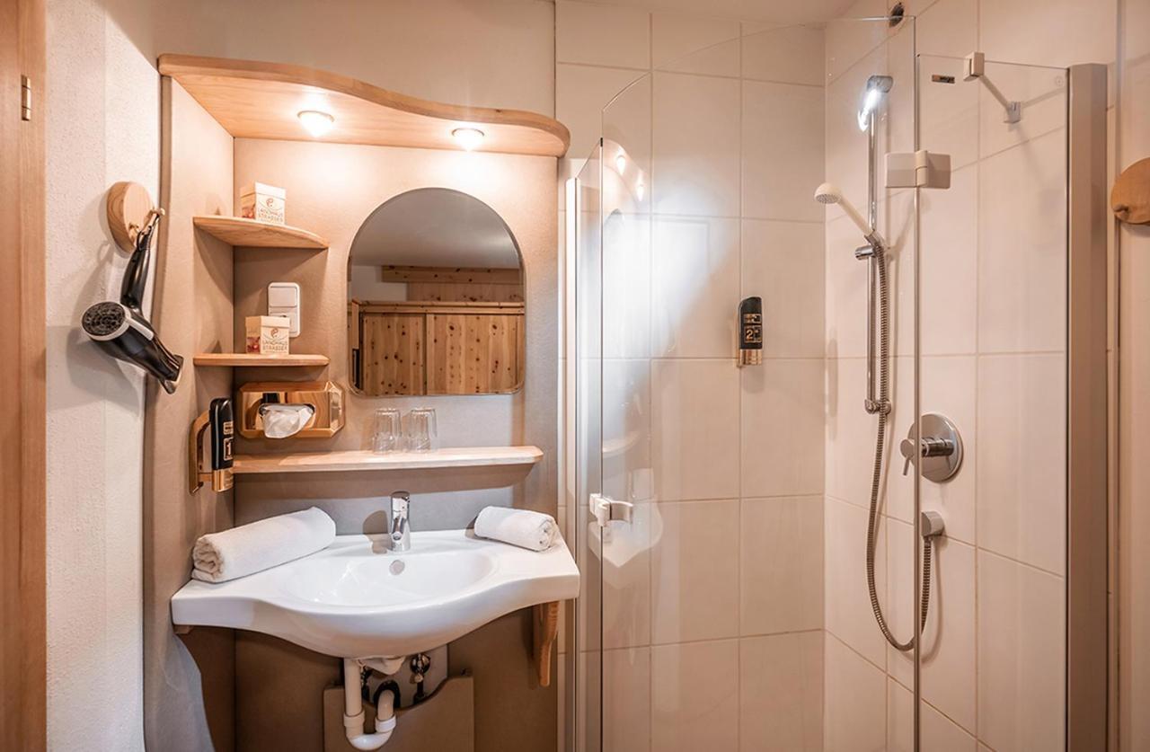 سول Bed & Breakfast Landhaus Strasser المظهر الخارجي الصورة